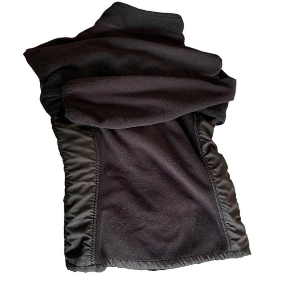 Snozu women's size medium black jacket - Picture 3 of 3